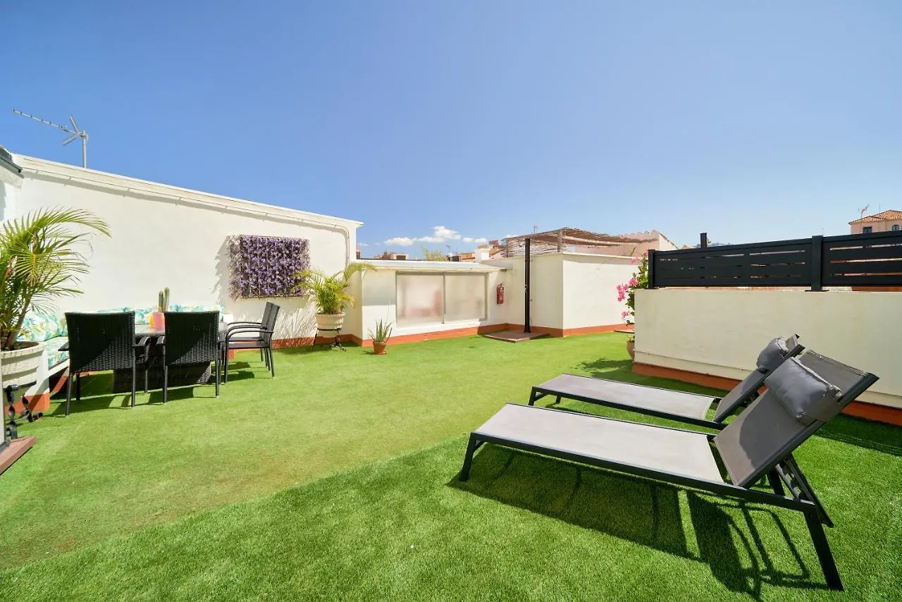 Sun-Kissed Getaway Apartment Malaga