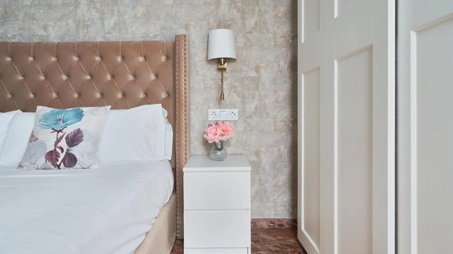Sun-Kissed Getaway Apartment Malaga