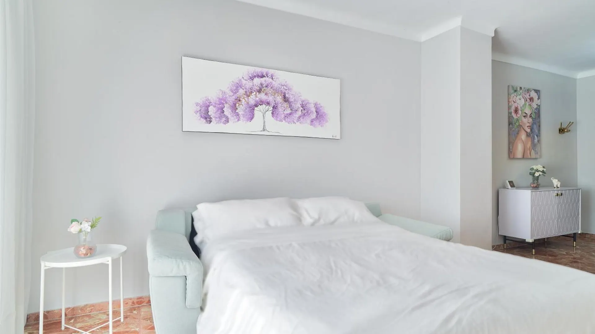 Sun-Kissed Getaway Apartment Malaga